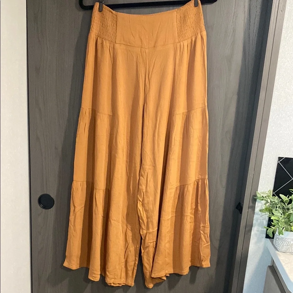 Simplee Apparel Women's Wide Leg Pants in Tan - Picture 1 of 8